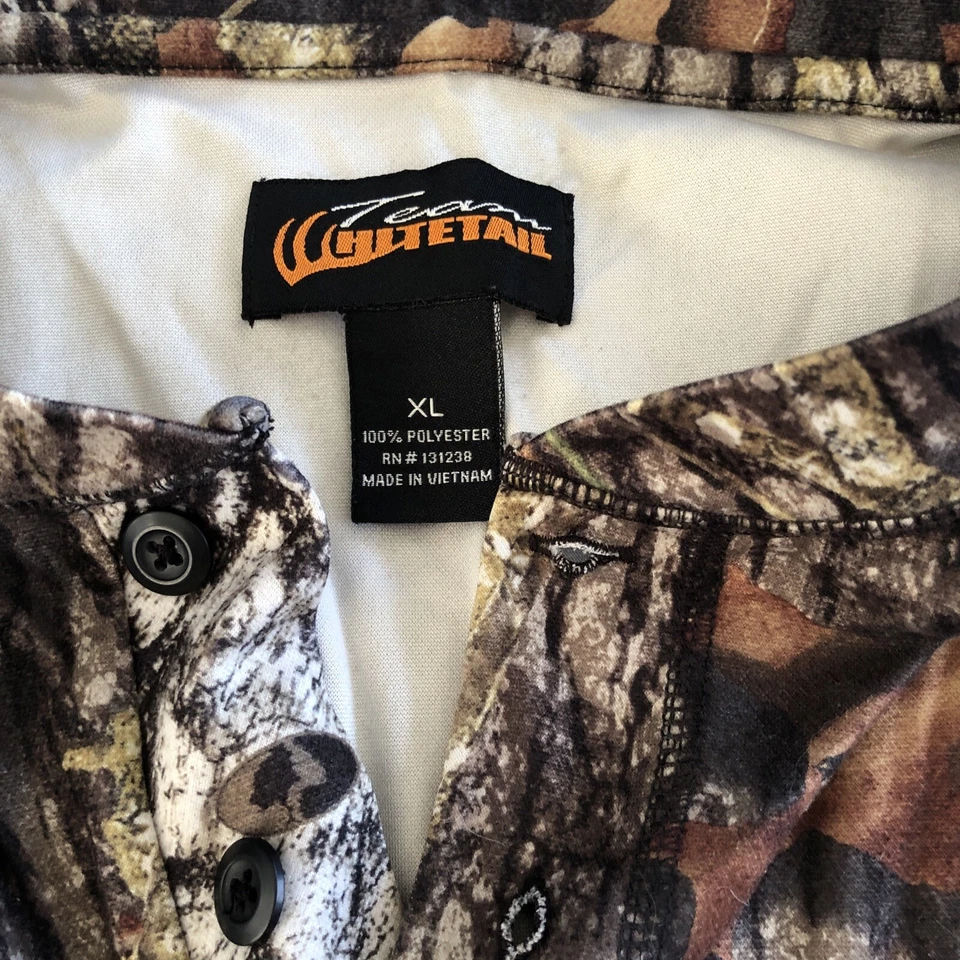 Whitetail/ Mossy Oak Camo Pull Over/“scent Inhibitor”3 Button Size XL - Image 4 of 4