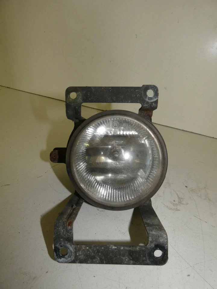 Hyundai Tucson BJ 2007 Nebelscheinwerfer rechts - Bild 1 von 1