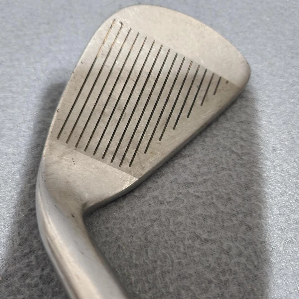 CARREGADOR OFFSET VINTAGE ARNOLD PALMER PESO PROGRESSIVO PITCHING WEDGE - Imagem 4 de 4