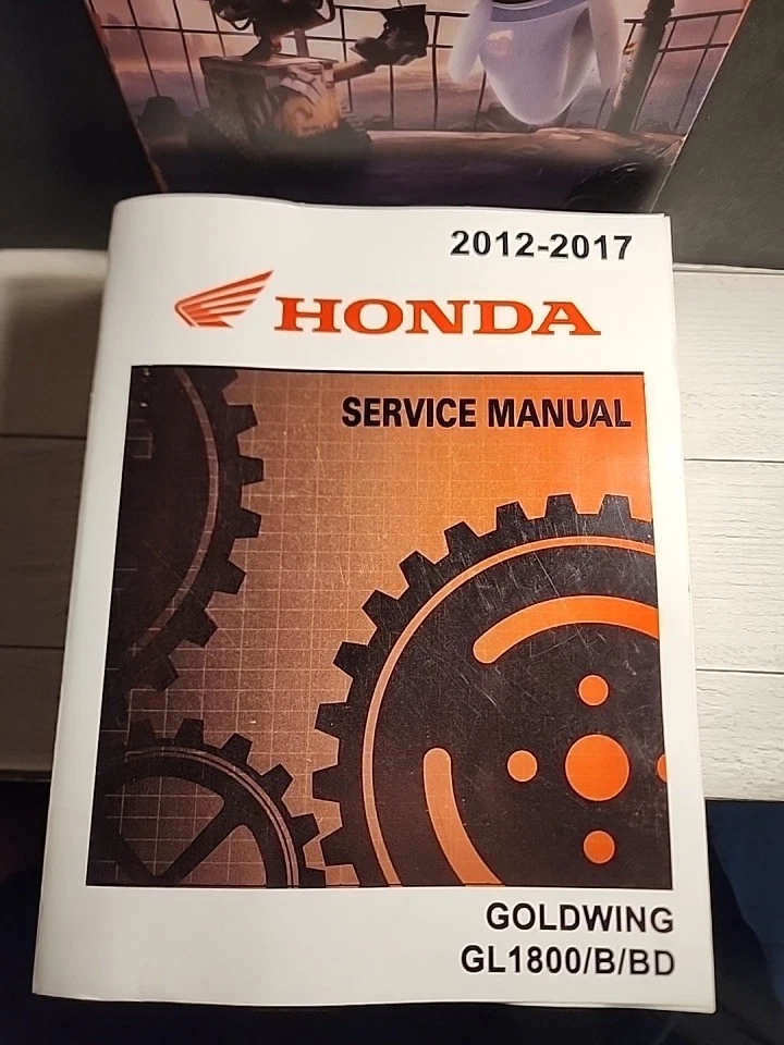 Honda GL1800 Gold Wing Repair Motorcycle Manuals and Literature