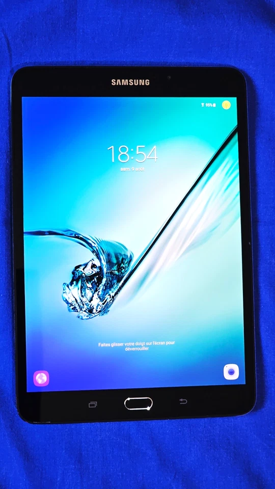 Tablette Samsung Galaxy Tab S2 SM T713 32Go Wi-Fi 8,0" Noir - état correct - Photo 4/4