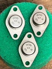 NOS Lot of 3 RCA 2N3583 Transistor  #101