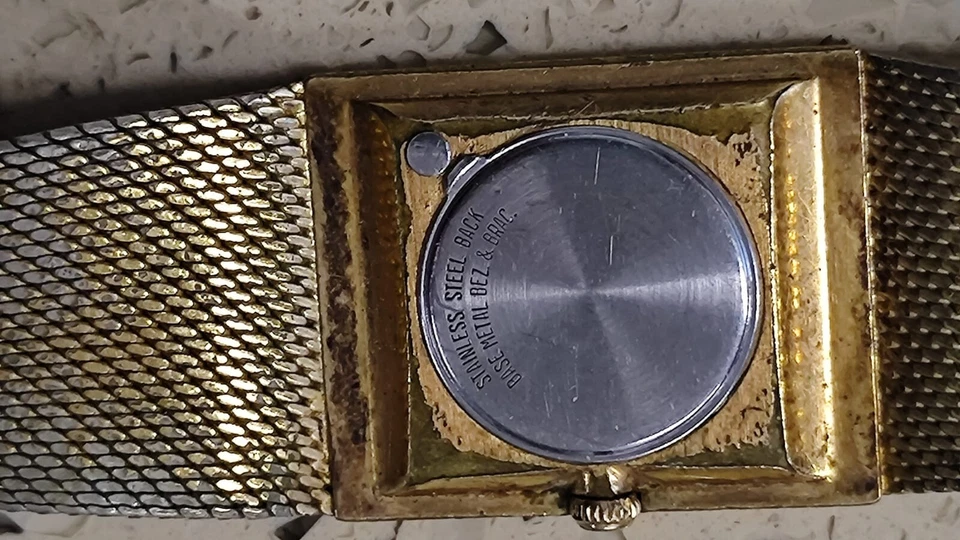 VINTAGE LONGINES CAL L960.2 Ref 9294 Movement Not WORK For Parts - Image 3 of 4