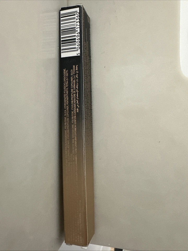 CHARLOTTE TILBURY Liner Duo EXAGGEREYES Metallic/Matte Full Size BNIB - Image 2 of 2