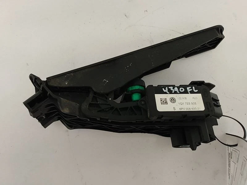 Pedal acelerador acelerador VW VOLKSWAGEN EOS 2007 2008 2009 2010 2011 Foto 4 de 4