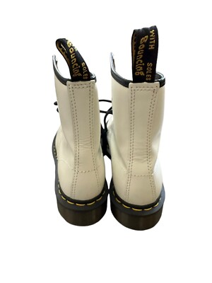 Dr. Martens 1460 11821 Smooth Leather Combat Boots White  display picture 1