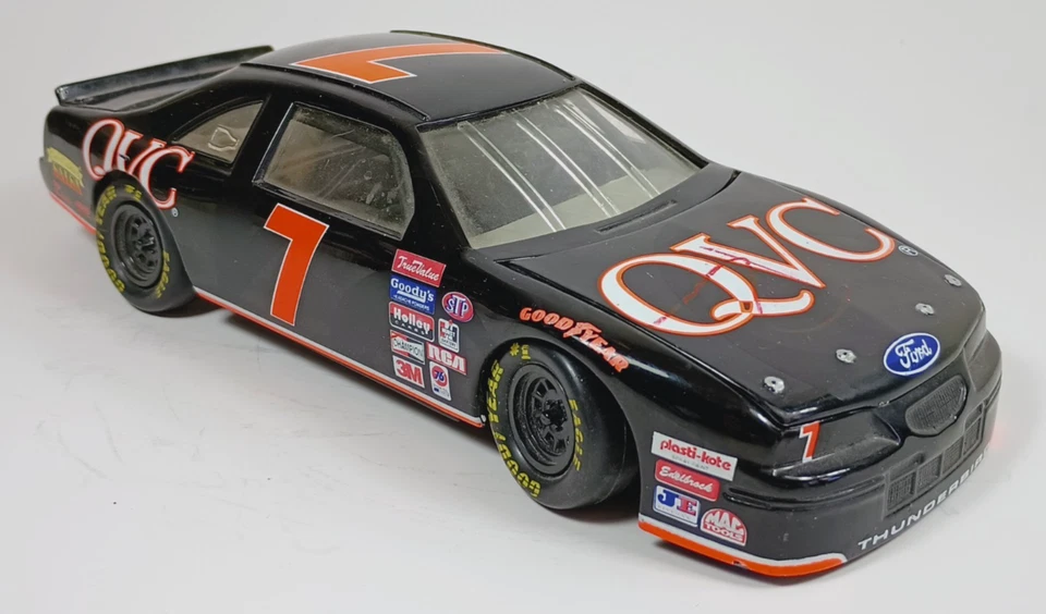 Revell 1991 #7 Geoff Bodine Diecast Ford Thunderbird, QVC NASCAR Racing, 1:24. Foto 2 de 4