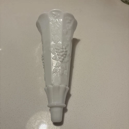 Vintage Westmoreland White Milk Glass 8.5” Epergne Horn Insert Panel Grape 1960s