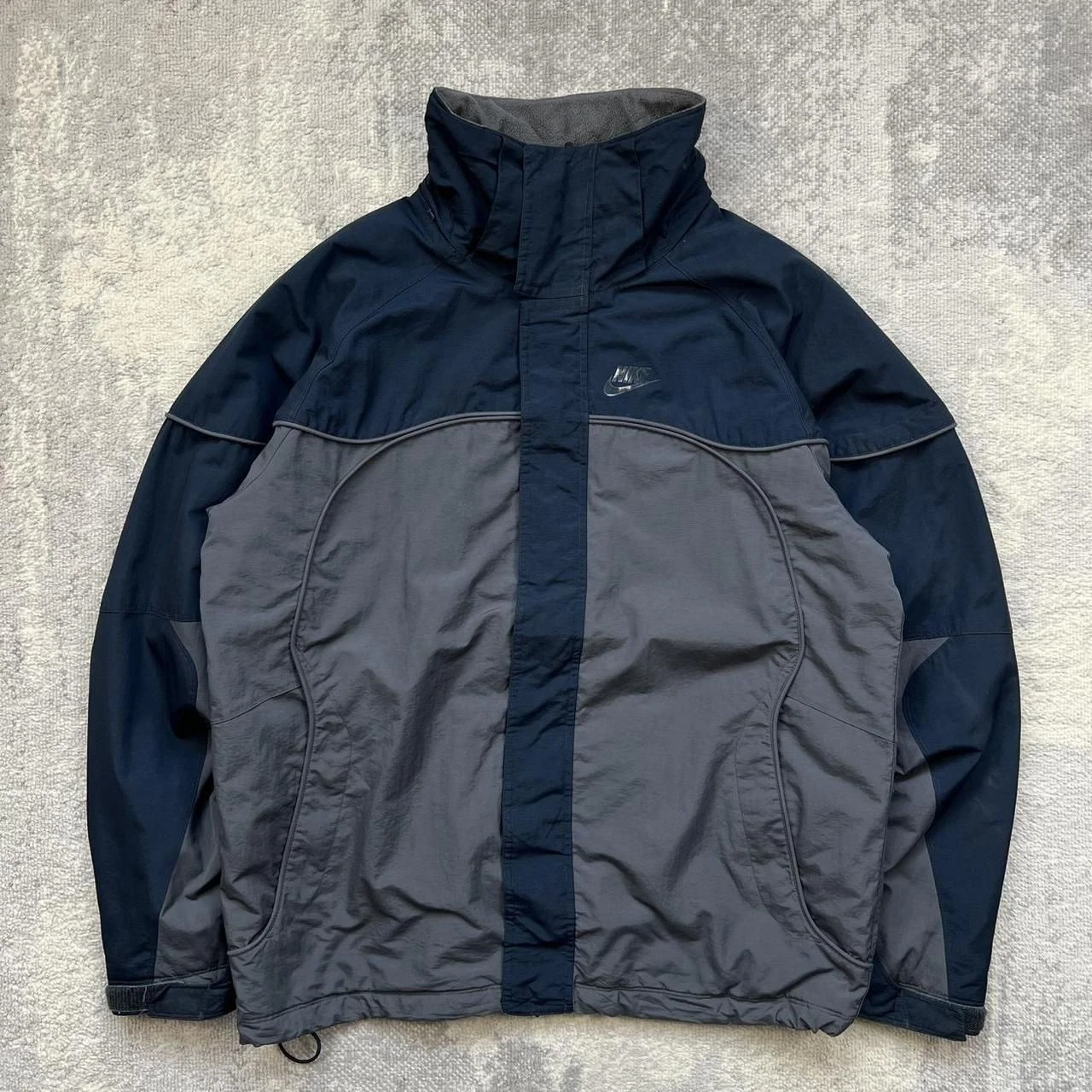 Vintage Nike Jacket Large Mens Grey Navy Padded Graphic Print 00s Fleece-Lined