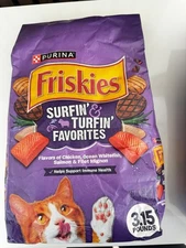 Friskies Dry Cat Food – Salmon & Filet Mignon Flavor – 100% Complete Nutrition