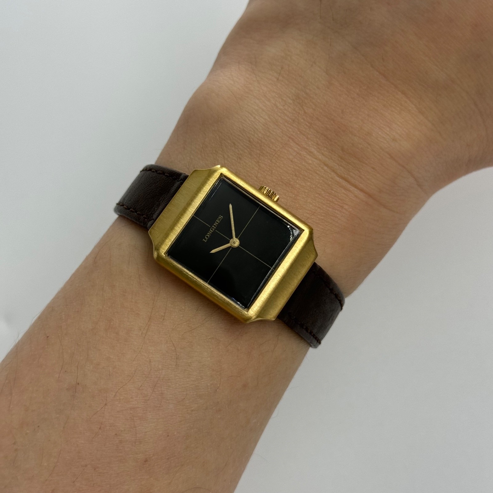 Vintage Longines Ladies’ Gold-Plated Manual Wind Watch with Original Strap