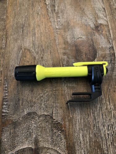 Streamlight 2AAA ProPolymer HAZ-LO Taschenlampe
