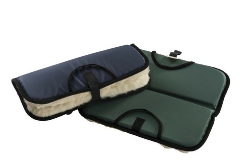 Folding PVC Coated Nylon Lambswool Seat Pad with Handles - Imagen 3 de 3
