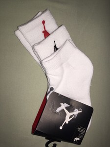 youth jordan socks