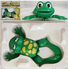 1980's AMPHBIOUS PAL BATTERY OPERATED STUFFED TOY-BRAND NEW/ORIGINAL FACTORY BOX