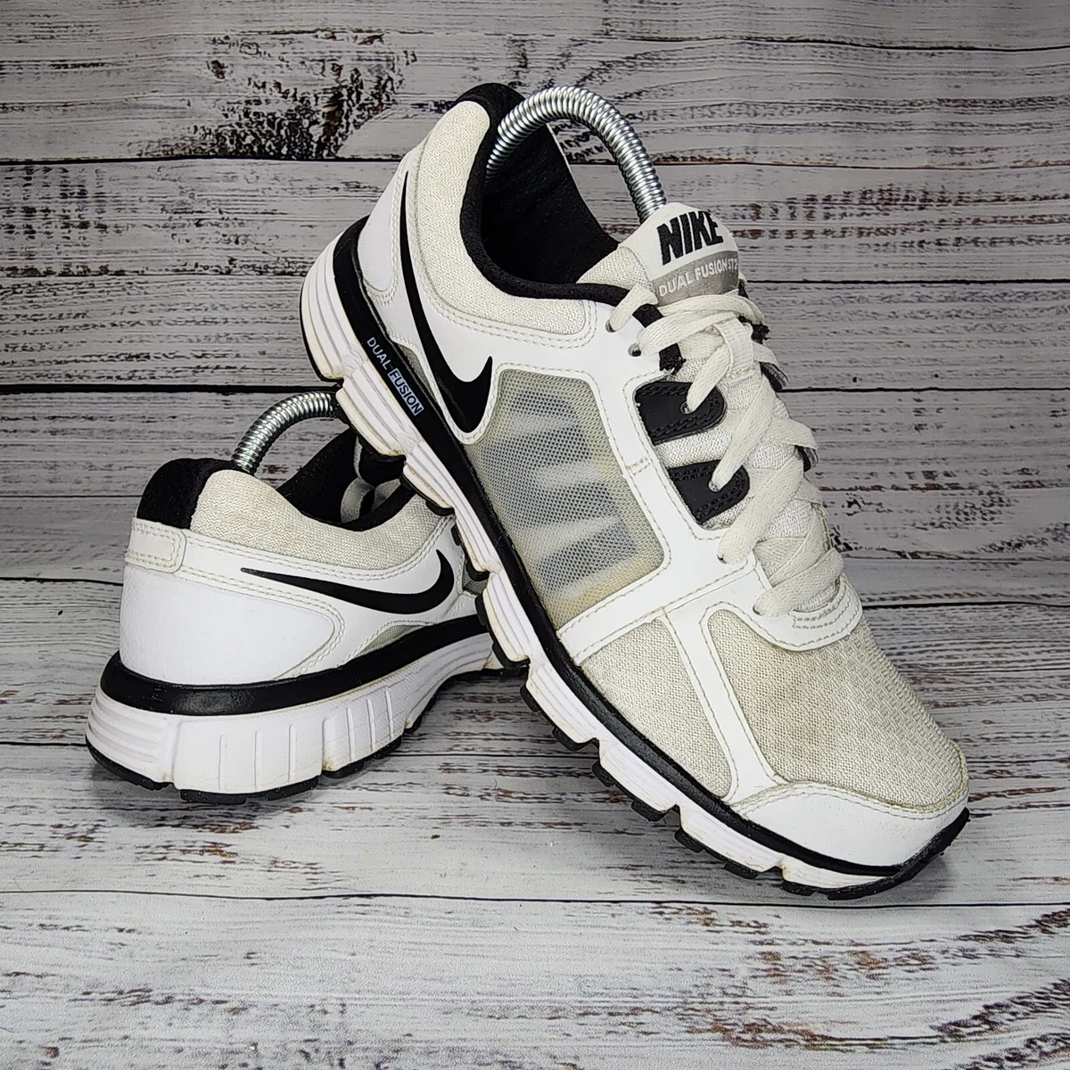 Nike dual cheap fusion st2