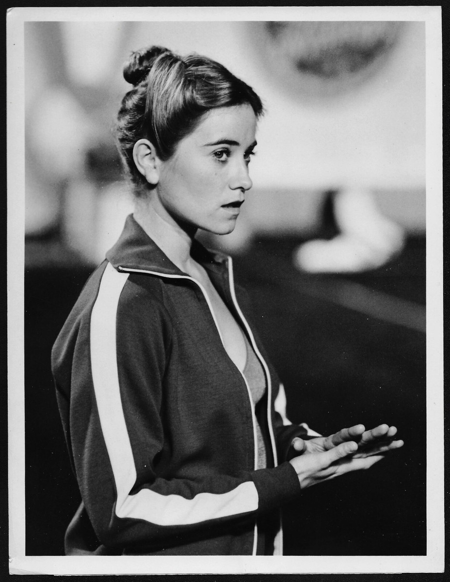 Maureen Mccormick 1980 A Very Brady Renovation' On HGTV: How Old Are