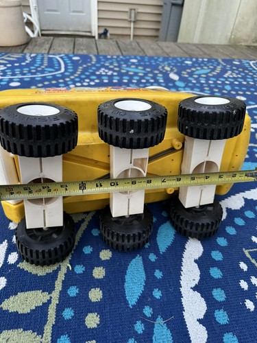 Vintage Fisher-Price Ride-On School Bus 983 Without Original Figure - Picture 8 of 9