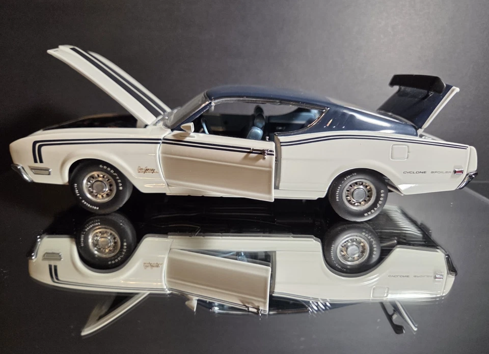NEW! GMP: 1969 Mercury Cyclone DAN GURNEY SPECIAL #2700, 1:24 Diecast, COA - Image 2 of 4