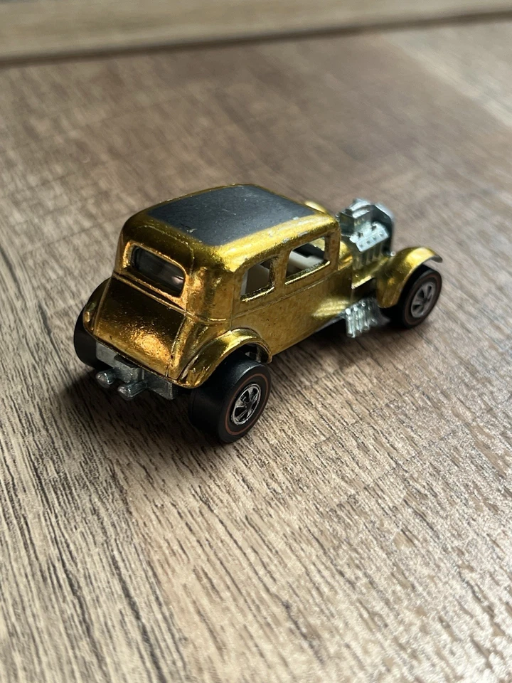⚜️HOTWHEELS REDLINE - Hermoso Ford Vicky Dorado Original, ¡Brillante! (1969)⚜️ Foto 3 de 4