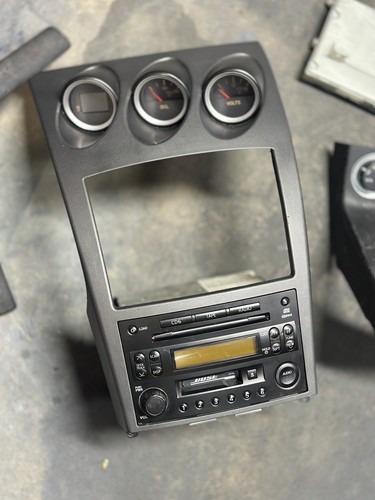 2003-2005 Nissan 350z OEM Center Dash Console Bezel GOOD CONDITION 2003-2005 Nissan 350z OEM Center Dash Console Bezel GOOD CONDITION