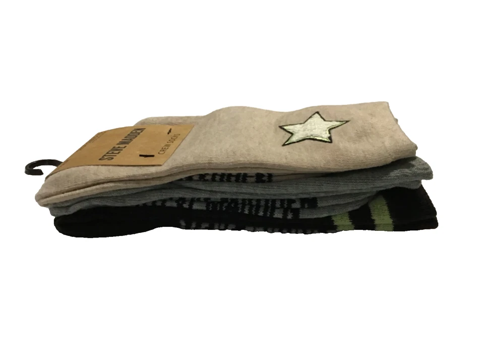 Steve Madden Women's Crew Socks 3 Pair Shoe Sz 5-10 Pink, Grey & Black NEW - Image 4 of 4