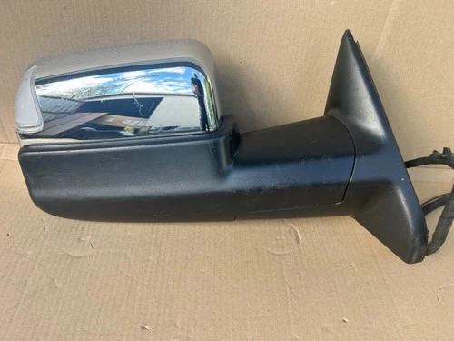 21 22 Ram 2500 OEM RH Tow Mirror Power Memory heated pwr Folding surround Camera