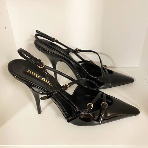 Miu Miu Tacchi neri con fibbia slingback SS 2024