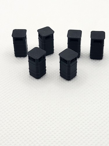 pack of 6 1:76 scale HO/00 gauge black street litter bins model railway - Photo 1/3