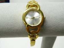Elegant gold tone Ladies Watch -NEW