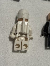 Star Wars LEGO Minifigures and accessories Lot Boba Fett-Obi-Wan-Capt Rex Helmet