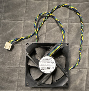 Foxconn PVA080G12Q 80mm 12V 3-Pin Brushless Case Fan 2900RPM Black