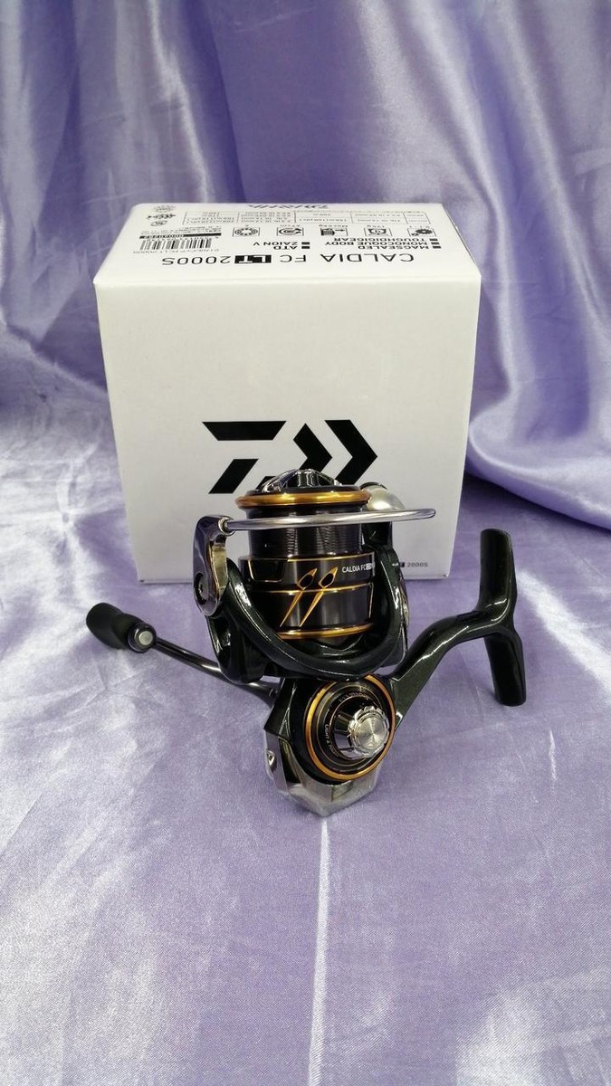 リール Daiwa Caldia FC LT 2000S-H Daiwa 21 Caldia LT 2000S-H Near Mint Fishing Spinning Reel