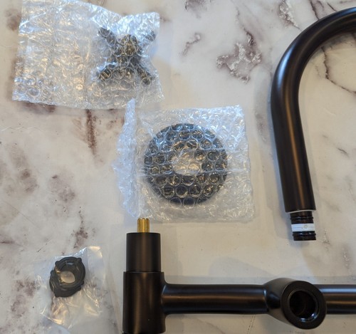 Kingston Brass KS414 ORB Concord 8 Inch Center Wall Mount Kitchen Faucet - Bild 8 von 12