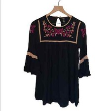 Forever 21 Bohemian Bell Sleeve Embroidered Lightweight Casual Dress Small S