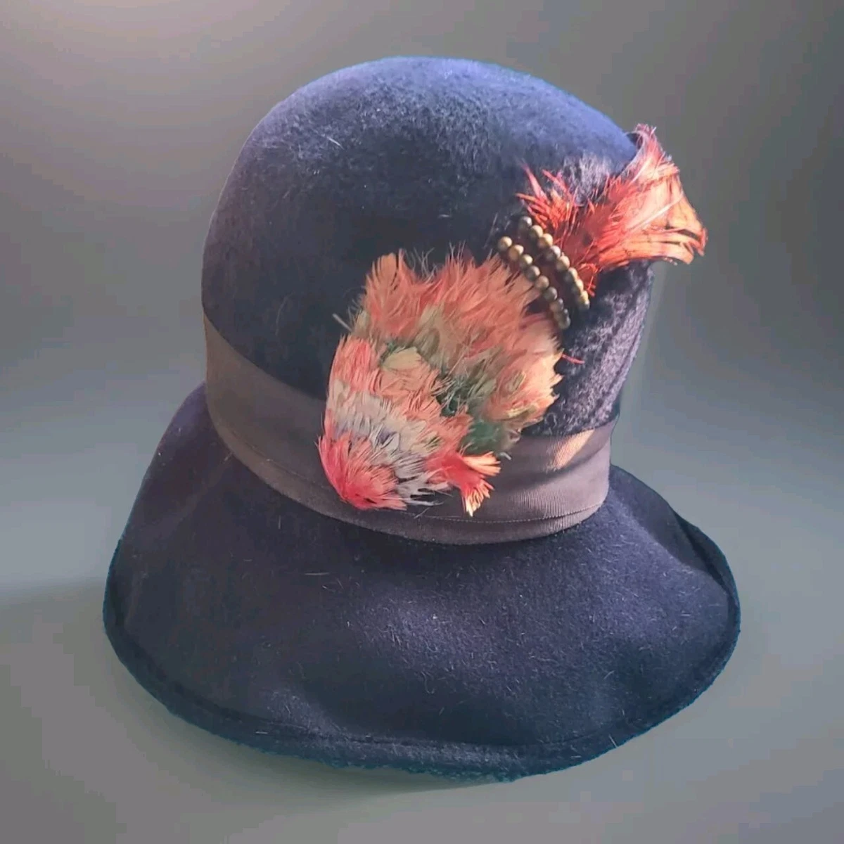 Vintage Bellini Originals Feather Cloche Hat Made in Italy Feather Wide Brim Original Vintage Hats for Women for sale  main image 2
