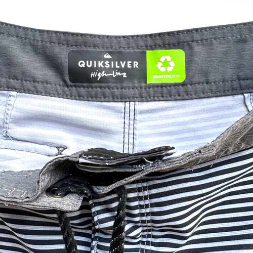 QUICKSILVER BOARD SHORTS DRYFLIGHT HIGH LINE BOYS SZ 26/12-PREOWNED EX CND - Picture 4 of 7