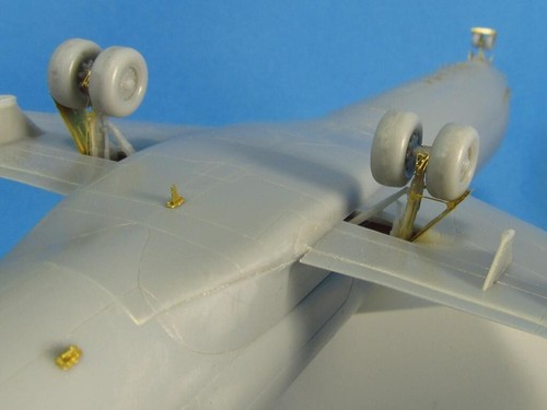 MD-87 (AMP) Aircraft Photoetch Metallic Details MD14427 Scale model kit 1:144 - Picture 6 of 24