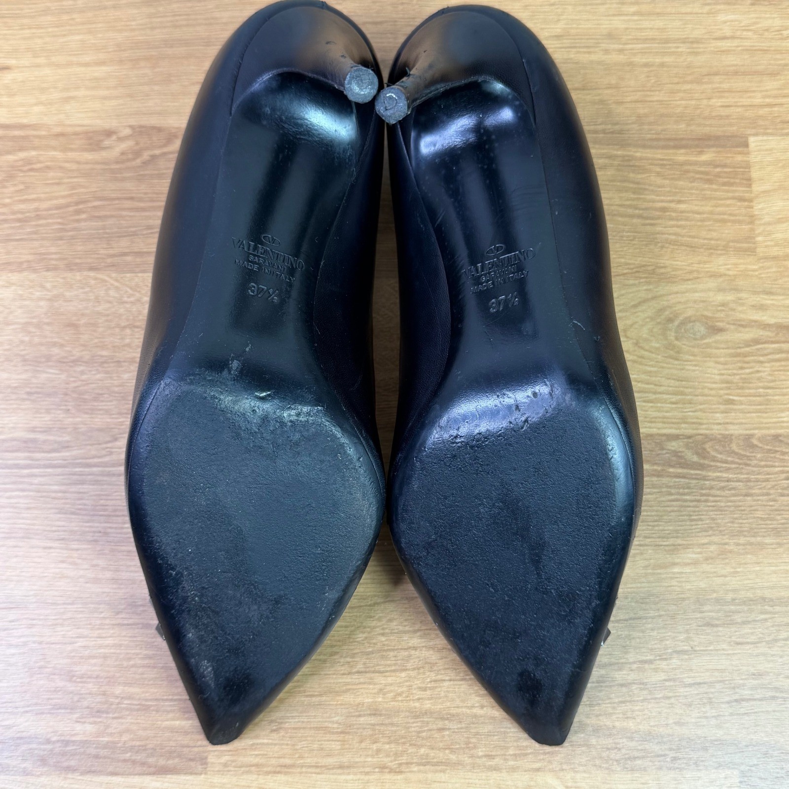 Valentino Garavani Rockstud Alcove Black Leather Studded Pumps 37.5 thumbnail 11