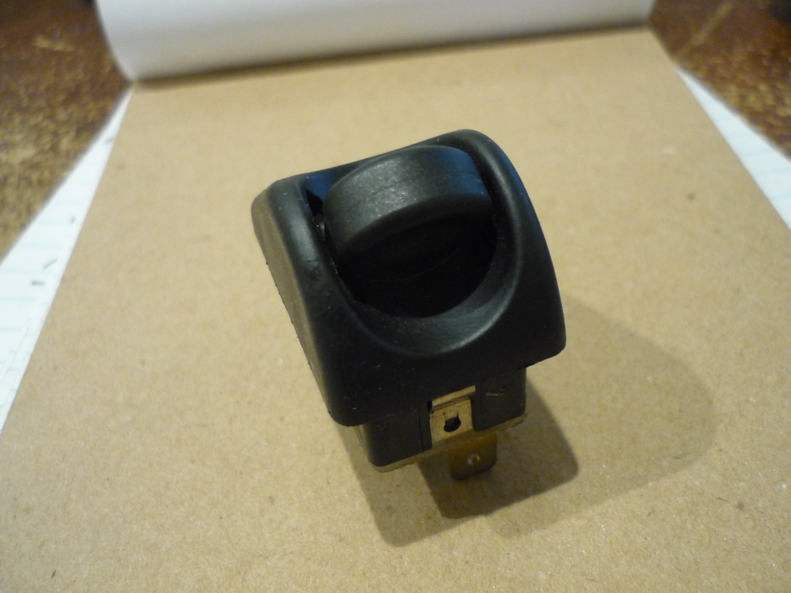 Ferrari 360 Modena,430 Coupe, 575 - Rear Window Defrost Switch - P/N 180734