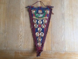 Fanion OGC Nice SEREL - Palmarès 1980 - Vintage Football Ancien Rare - écriture 1981