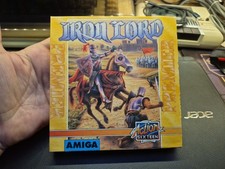 IRON LORD GAME X COMMODORE AMIGA SU FLOPPY DISK BOX ORIGINALE ACTION SIXTEEN