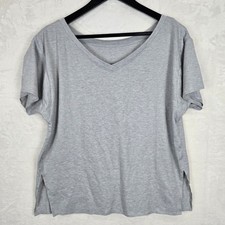 Uniqlo AIRism Gray V-Neck Short Sleeve T-Shirt Relaxed Side Slit Top XS 485300