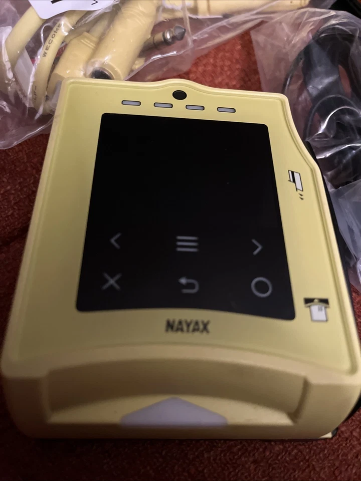 Lector/máquina expendedora de tarjetas de crédito táctil Nayax VPOS y adaptador de fácil ajuste Foto 3 de 4