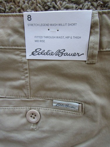 NWT Eddie Bauer Willet Stretch Legend Wash Cloud Beige Cotton Blend Womn Short 8 - Picture 4 of 5