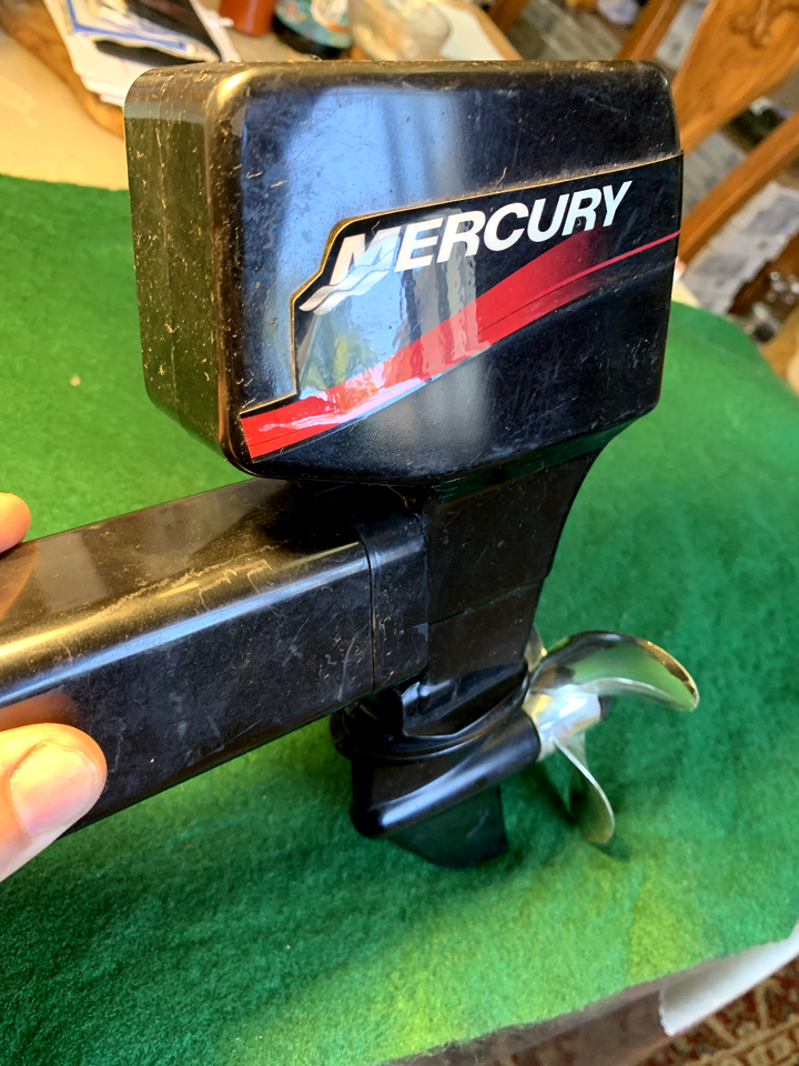 Mercury 250 Outboard Motor Trailer Hitch Decoration Cover w/ Spinning