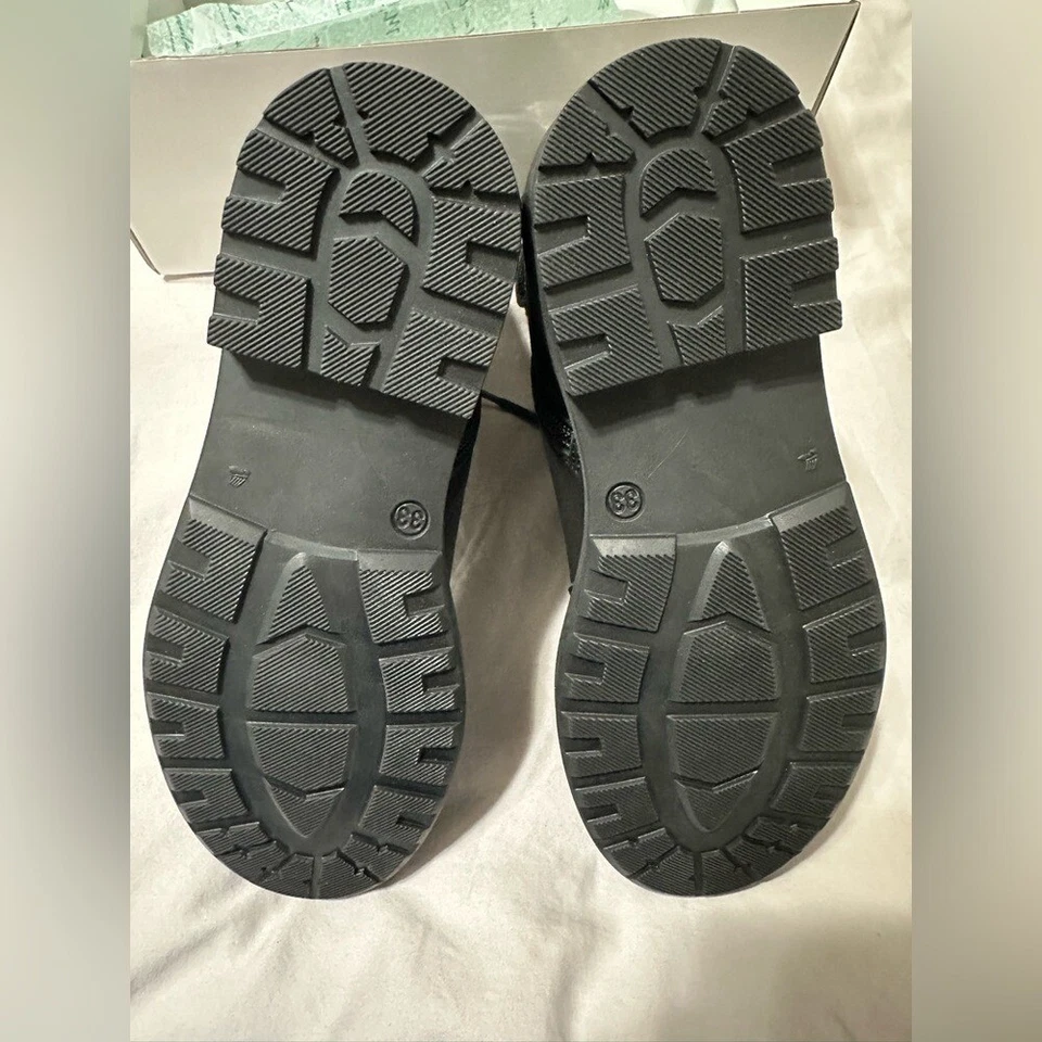 Bota motera negra hecha a mano Manuela de Juan nueva en caja talla 3 niños, hecha en España Foto 3 de 4