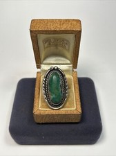 Navajo Native American Sterling Silver  Green Turquoise Tribal Stamped Oval Rin
