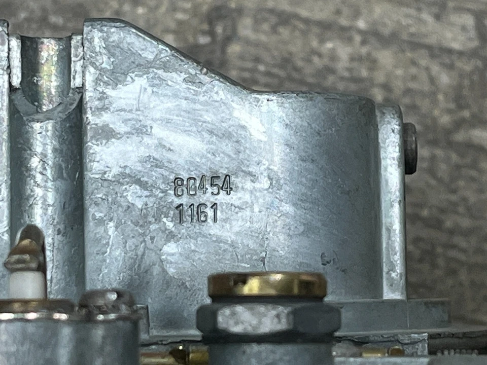 Holley 600 cfm, Dodge, Chrysler, #80454, square bore with Mopar linkage - Image 2 of 4