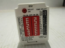MACROMATIC TD-88122 TIMER TIME DELAY RELAY